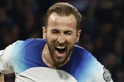 Harry Kane sẽ đổi đời nếu gia nhập Man United