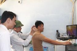 Chàng trai sở hữu trang trại gà hiện đại ở Thanh Hóa