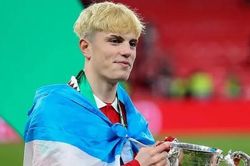 Alejandro Garnacho khiến HLV Erik ten Hag tức điên