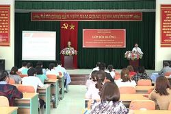 Mường Lát nâng cao trình độ lý luận chính trị cho cán bộ, đảng viên