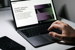 OpenAI cập nhật 'chế độ ẩn danh' cho ChatGPT
