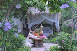 Cận cảnh ngôi nhà làm nên tên tuổi của Lý Tử Thất: Đơn sơ bất ngờ so với thu nhập cả trăm tỷ đồng!