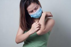 Những dấu hiệu trên da cảnh báo về bệnh xơ gan