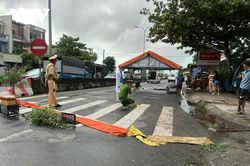 Xe đầu kéo va chạm xe máy, một người tử vong