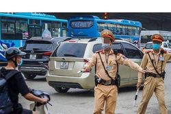 Đi xe máy về quê dịp nghỉ lễ 30/4: Chú ý loạt lỗi giao thông thường gặp
