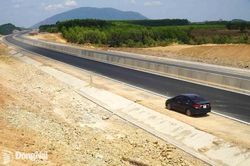 Kiến nghị giảm tốc độ đường cao tốc Phan Thiết - Dầu Giây xuống còn 100km/h