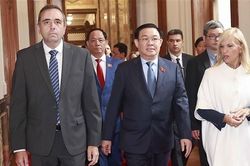Chủ tịch Quốc hội Vương Đình Huệ: Việt Nam và Uruguay hướng tới hình mẫu trong hợp tác Nam – Nam