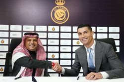 Chủ tịch Al Nassr từ chức