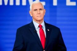 Cựu Phó Tổng thống Mỹ Mike Pence ra làm chứng trong cuộc điều tra ông Trump