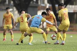 SEA Games 32: U22 Việt Nam tăng tốc, dè chừng U22 Lào