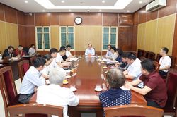 Bài cuối: Xây chắc 'cầu nối' giữa cử tri và chính quyền