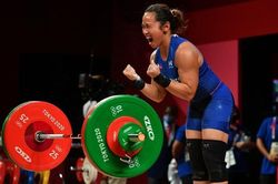 Nhà vô địch Olympic Tokyo bỏ SEA Games 32