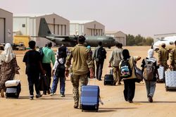 Sự chậm chân khó hiểu của Mỹ ở Sudan