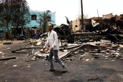 Những người Sudan vô vọng vì chưa được sứ quán phương Tây trả hộ chiếu