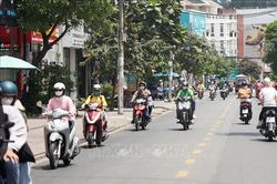 Nam Bộ nắng nóng, chỉ số tia cực tím có nguy cơ gây hại rất cao
