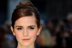 Quy tắc ăn uống lành mạnh của 'biểu tượng nhan sắc Anh' Emma Watson