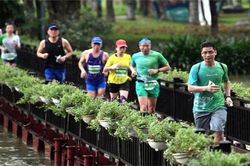 Gần 4.000 người tham gia giải chạy Ecopark