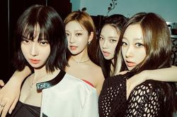 aespa là nhóm nữ K-pop đầu tiên tham dự LHP Cannes, đụng độ Jennie Blackpink?
