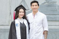 Đoàn Văn Hậu tung bộ ảnh xịn xò 'ké' kỉ yếu cùng Doãn Hải My, được nàng gọi với danh xưng đặc biệt