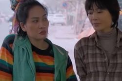 'Cuộc đời vẫn đẹp sao' tập 13: Điền (Tô Dũng) trả nhẫn ăn cắp cho mẹ con Luyến (Thanh Hương)