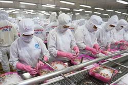 Quyết liệt tháo gỡ khó khăn, thúc đẩy sản xuất, xuất khẩu lâm sản và thủy sản