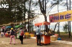 Phố ăn vặt Nam Ô - nơi trải nghiệm ẩm thực phong phú