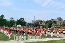 18 đội tham gia liên hoan bước nhảy hoàn vũ huyện Hàm Yên