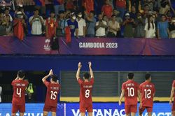 U22 Việt Nam thắng ra quân, HLV Troussier 'thưởng' nóng toàn đội