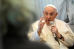 Giáo hoàng Francis có 'sứ mệnh hòa bình bí mật' về xung đột Nga - Ukraine