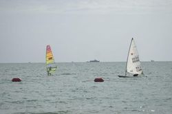 LỊCH THI ĐẤU SEA GAMES 32 Đoàn TTVN 2/5: Cờ ốc cạnh tranh huy chương, thuyền buồm ra mắt