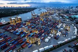 Triển vọng tăng trưởng kinh tế toàn cầu