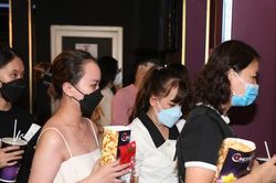 Khán giả đổ xô đến rạp xem phim Việt dịp nghỉ lễ