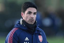 Mikel Arteta: Arsenal vẫn còn cơ hội vô địch