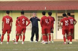 SEA Games 32: U22 Việt Nam tập luyện trước trận gặp U22 Singapore