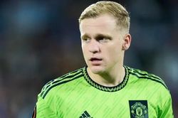 Van de Beek tiến gần ngày trở lại thi đấu cho MU