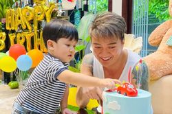 Con trai Đàm Vĩnh Hưng nói một câu khiến dân tình tấm tắc: 'Cách nói chuyện giống ba y như đúc'