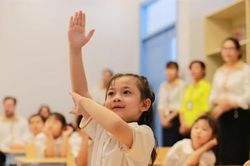 Muốn dạy con tự tin, cha mẹ đừng khen 'con giỏi quá'