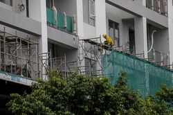 Ngành xây dựng chưa hết khó