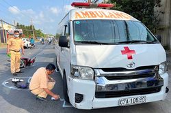 Xe chuyển bệnh từ thiện va chạm xe máy, một người tử vong