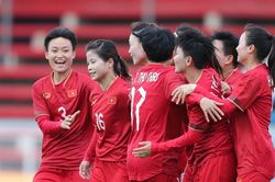 SEA Games 32: Ngày thắng lợi của bóng đá Việt Nam
