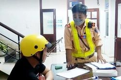Đánh CSGT vì bị kiểm tra nồng độ cồn