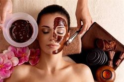 Tuyệt chiêu làm trắng da, ngăn ngừa nếp nhăn với bã cà phê