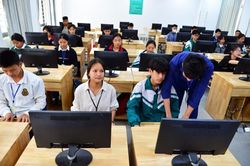 Hạn chế rủi ro khi đăng ký xét tuyển