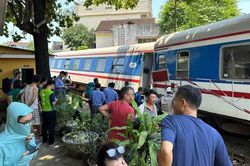 Tàu SE1 trật đường ray ở Huế