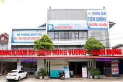 Tình nghi hộ lý phòng khám bỏ thuốc chuột vào thức ăn thừa để hãm hại đồng nghiệp