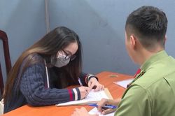 Xử phạt người chuyển hướng cuộc gọi đòi nợ đến đường dây nóng Bộ Công an