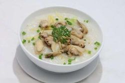Cháo hàu sữa Quảng Ninh, thưởng thức một lần là mê cả đời