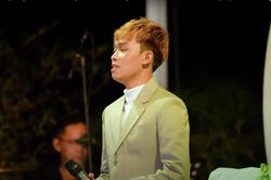 Hồ Văn Cường khóc trên sân khấu, biết lý do ai cũng đồng cảm