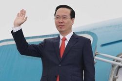 Chủ tịch nước lên đường tham dự Lễ đăng quang Nhà vua Anh Charles III