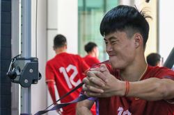 Bóng đá SEA Games ngày 5/5: HLV Troussier giải tỏa áp lực cho U22 Việt Nam